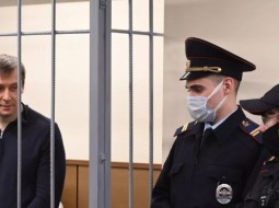 Суд приговорил экс-полковника МВД Захарченко к 16 годам колонии