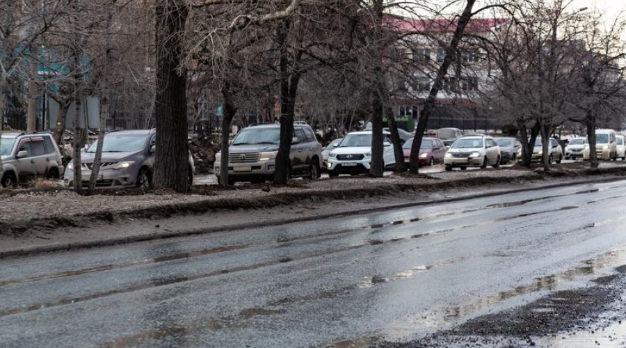 В правительстве решили выделить Новосибирской области 2 млрд рублей на дороги