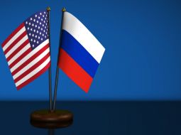 United,States,Of,America,Flag,And,Russian,Federation,Desk,Flags
